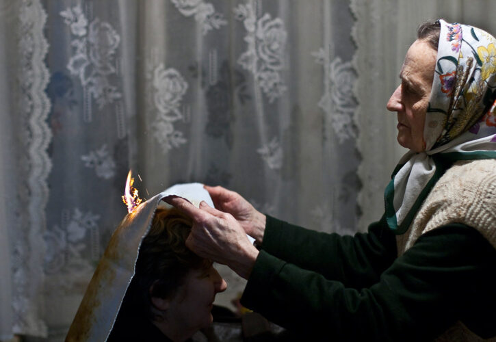 Szeptuchy — Dziedzictwo, Moc i Tradycje Słowiańskie